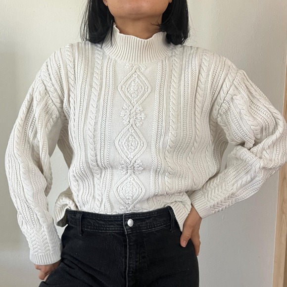 Vintage White Cable Knit Turtleneck Sweater Cozy Classic - Picture 6 of 11